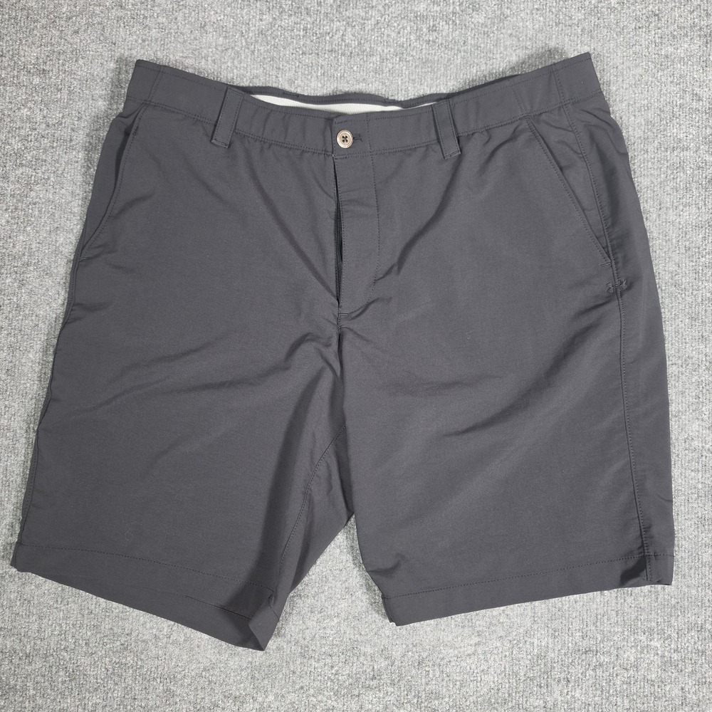Under Armour Mens Gray HeatGear Golf Shorts Size 40 Loose Fit Performance Active